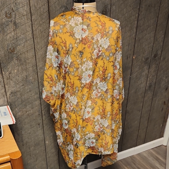 Floral Kimono Cardigan - Mudd - Picture 13 of 16
